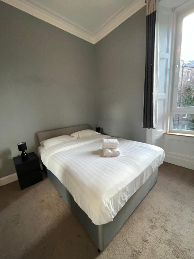 Bright 3 Bedroom Edinburgh City Apt المظهر الخارجي الصورة