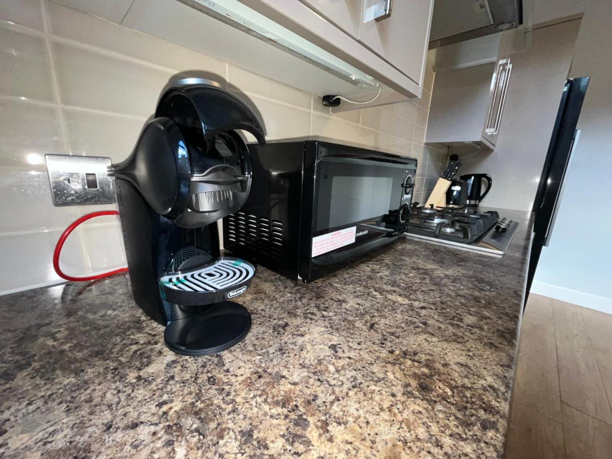 Bright 3 Bedroom Edinburgh City Apt المظهر الخارجي الصورة